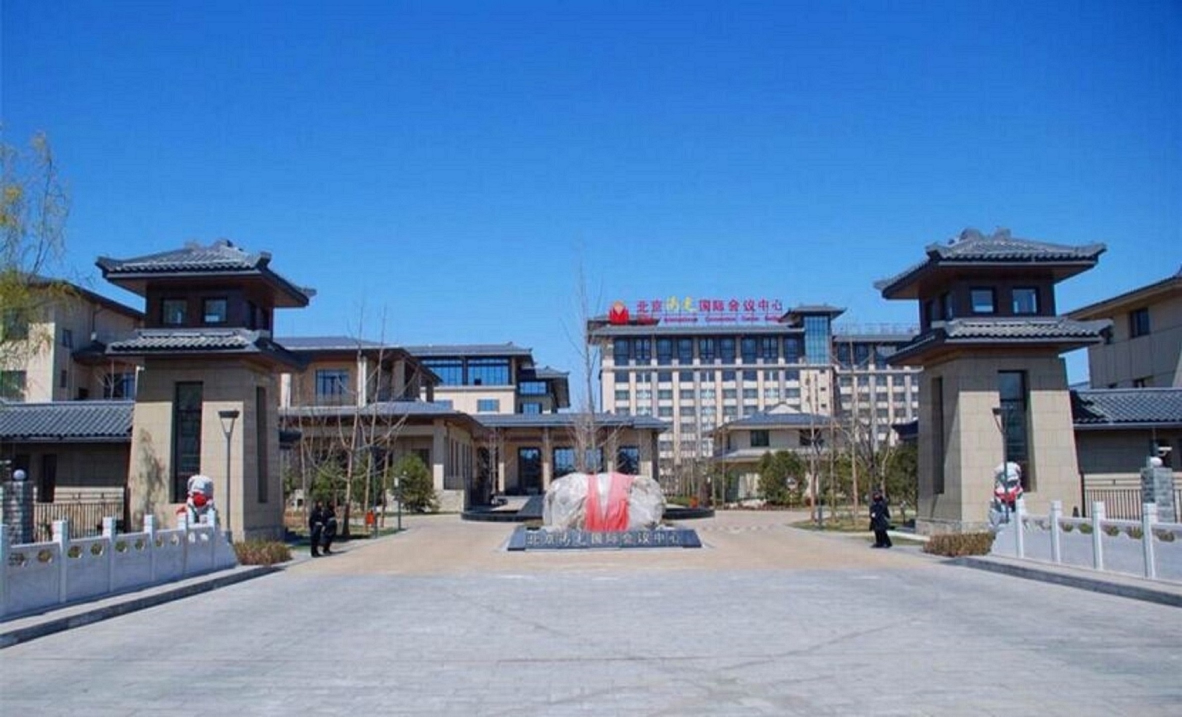 阳光园景.jpg